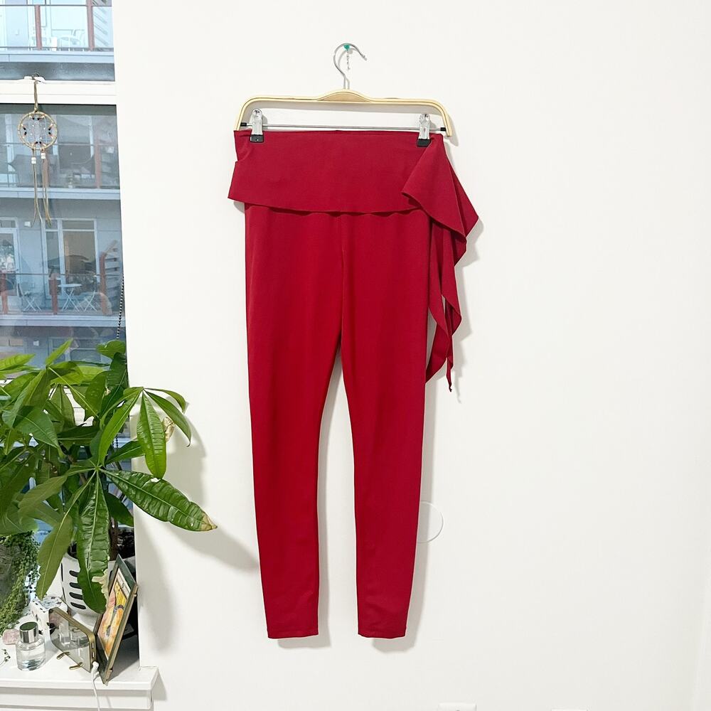 Carbon38 Red Ruffle Tie Waist 7/8 Length Leggings Size Medium